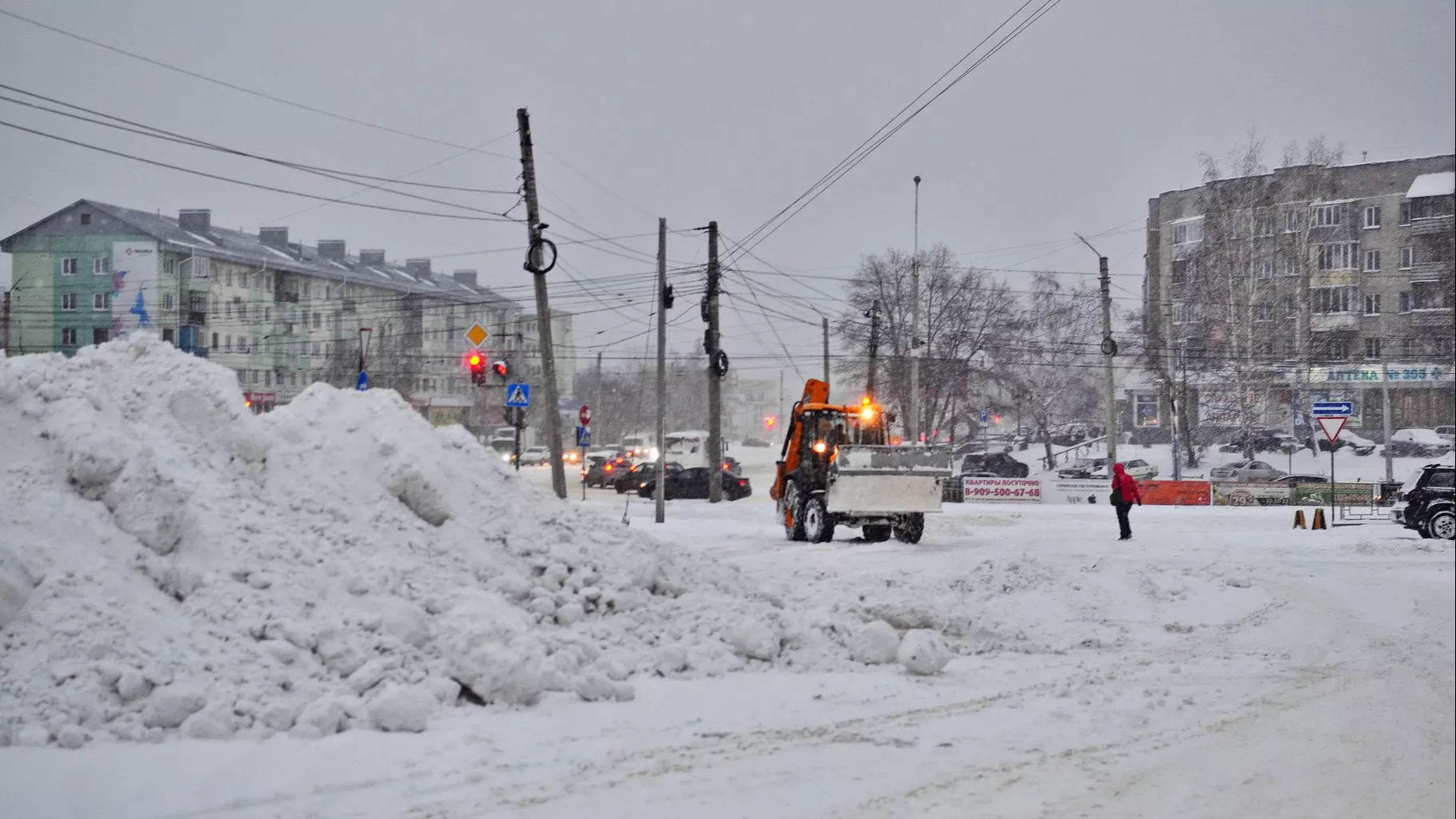 Прогноз бийск сегодня. Снега в Бийск. Снегопад в Бийске. Бийск зима. Бийск зимой.