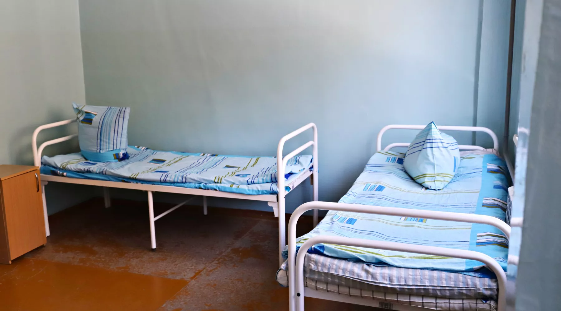 Психиатрическая больница. Кровати