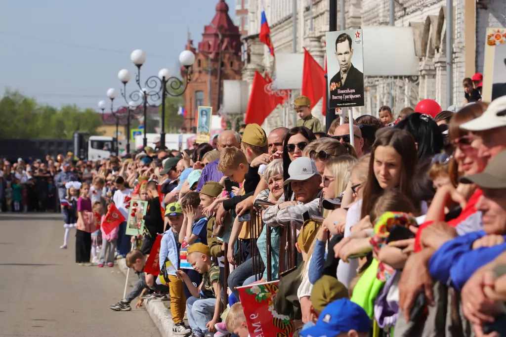 9 мая в Бийске ограничат движение транспорта по ряду улиц - Информационный портал "Бийский рабочий", 08.05.2026