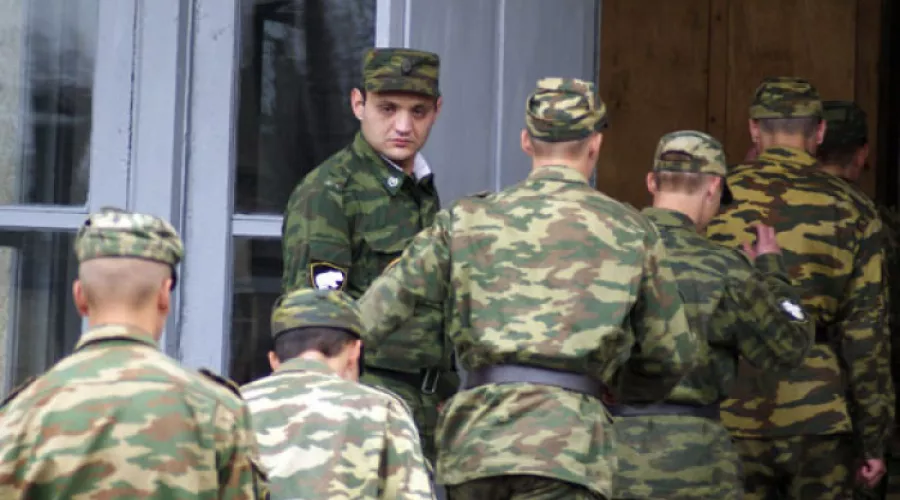 Призывников и их родителей готовы выслушать в военной прокуратуре Бийска