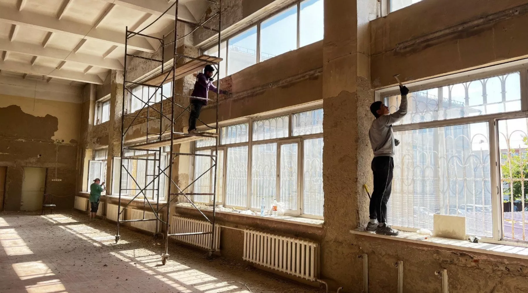 В Бийске в &quot;Мать и Дитя&quot; стартовал ремонт спортивного зала