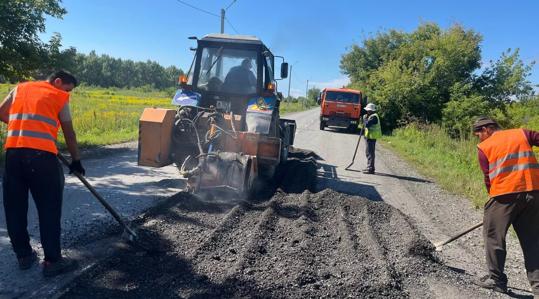 Ямочный ремонт дорог в Бийске