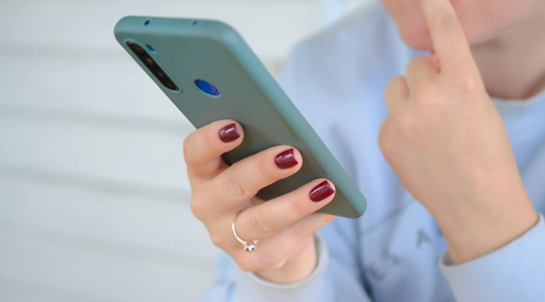 Телефон. Смартфон. Соцсети. Мессенджеры.