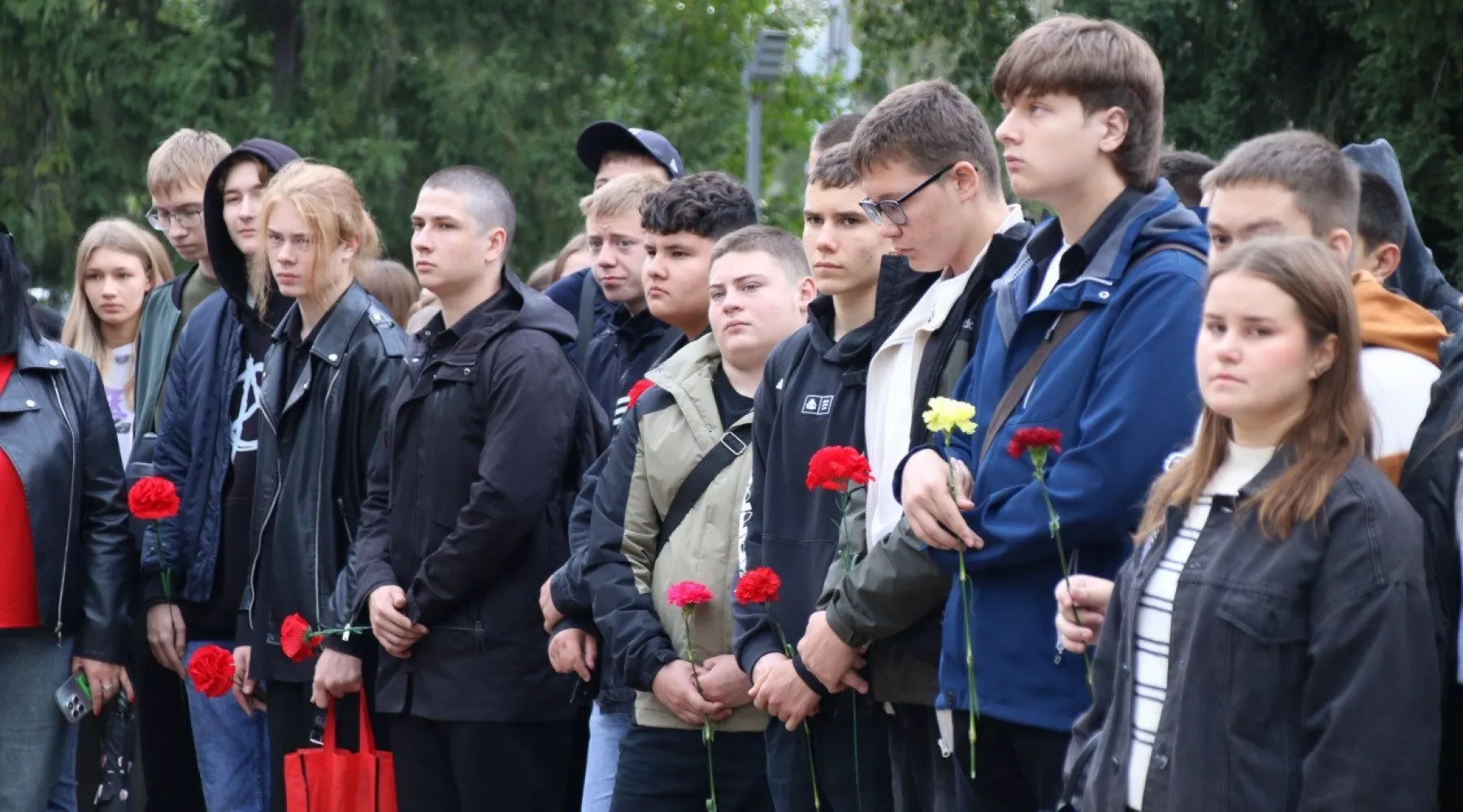 Сегодня в Бийске состоялось торжественное мероприятие, посвященное Дню окончания Второй мировой войны