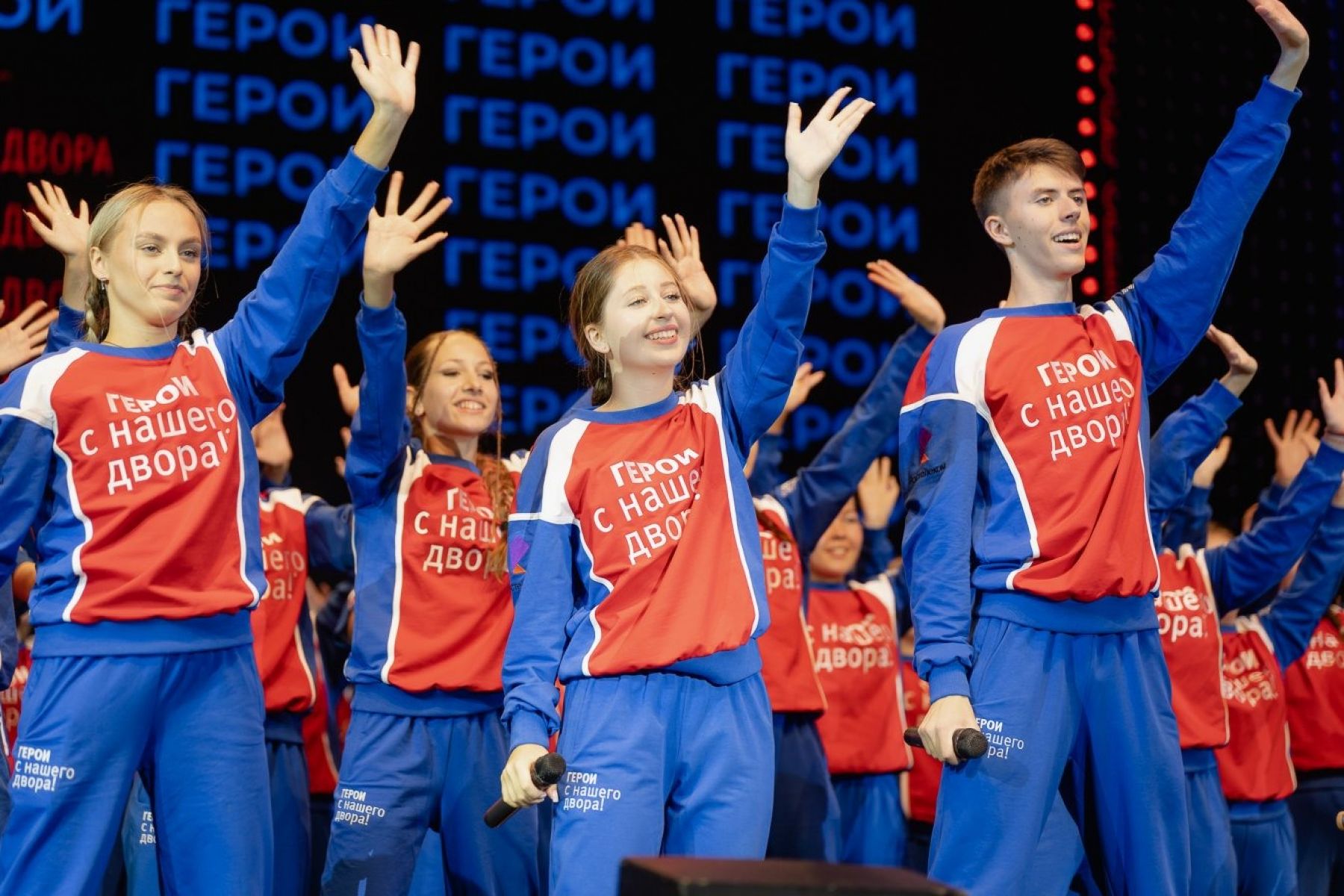 «Ростелеком» поддержал путешествие талантливых детей с Алтая на «Поезде героев»