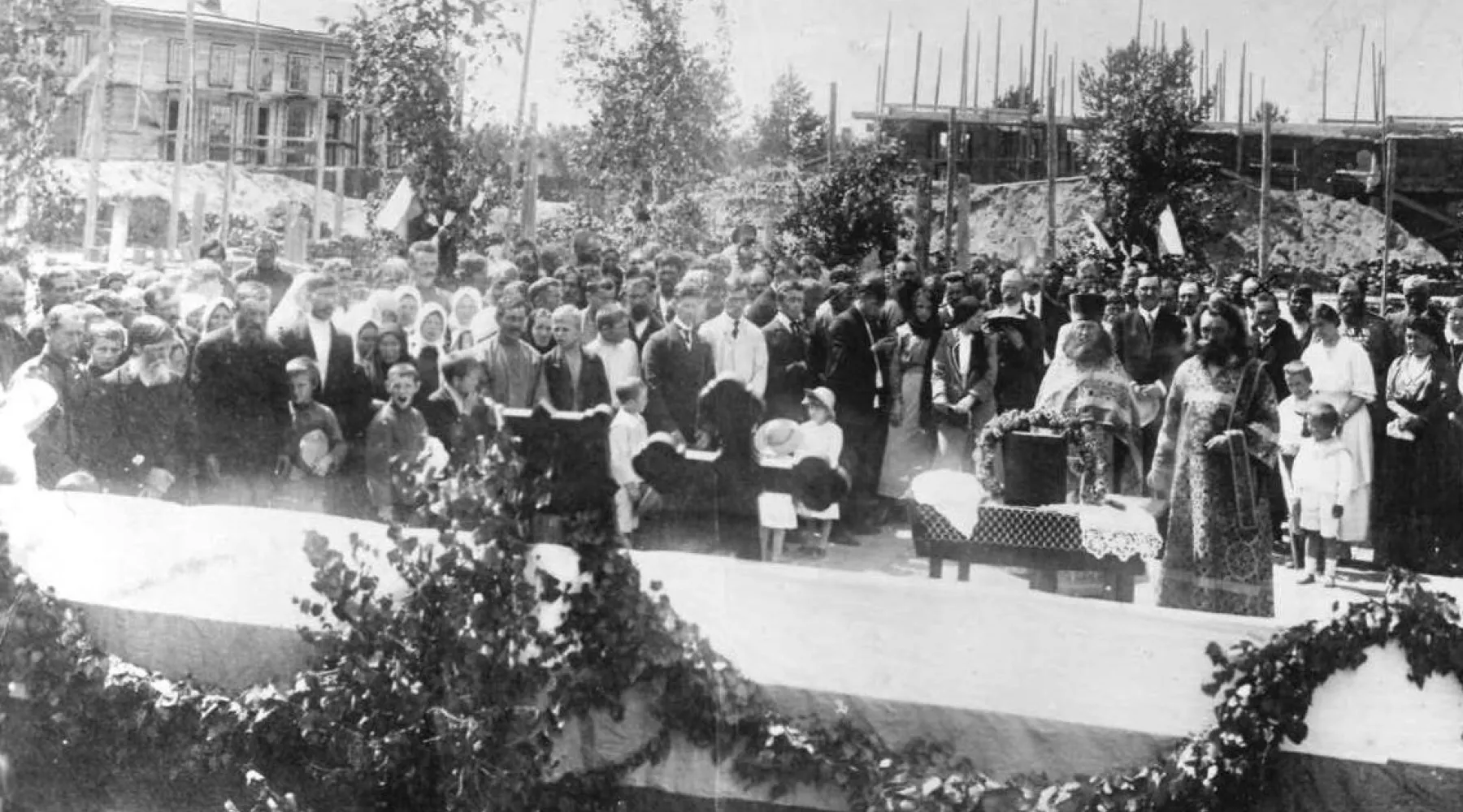 Закладка бийского холодильника.