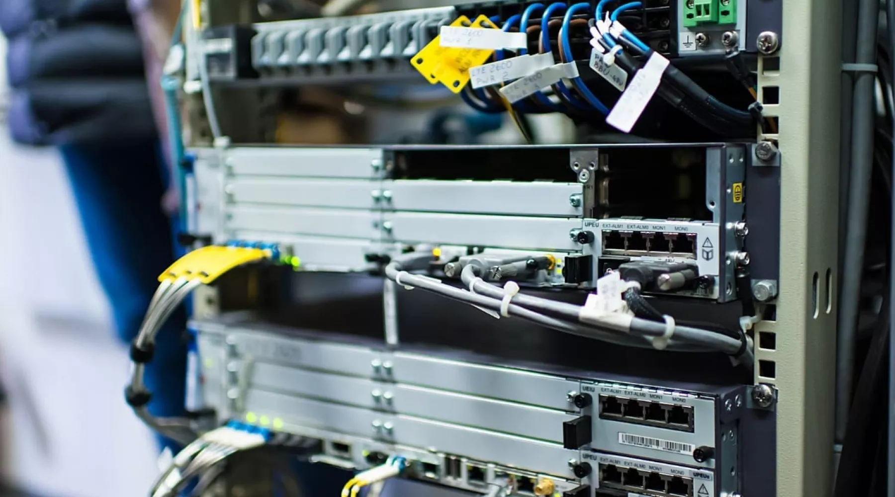 МегаФон открыл дата-центр на импортозамещённом оборудовании в Петербурге