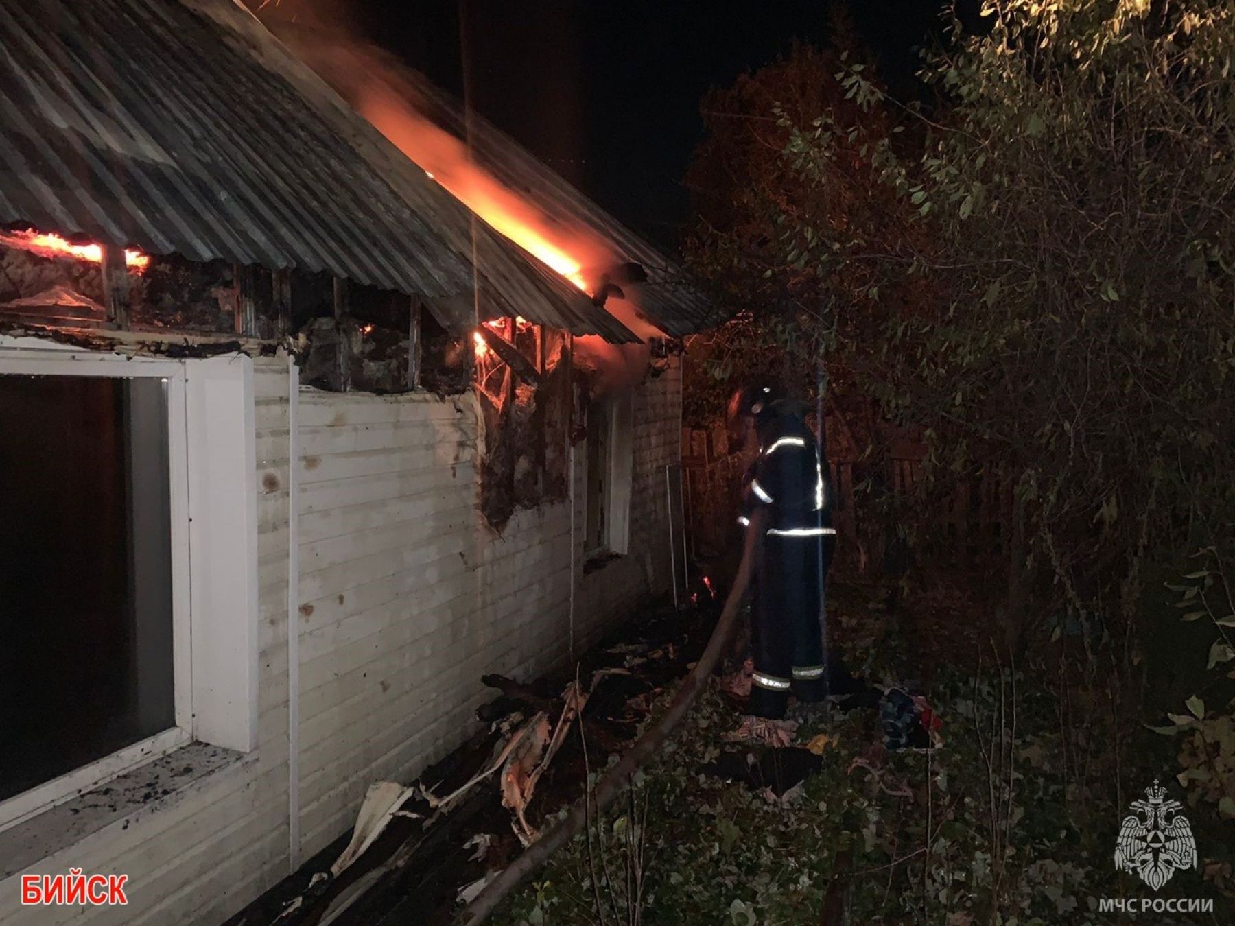 Пожар на ул. Верхне-Цесовской
