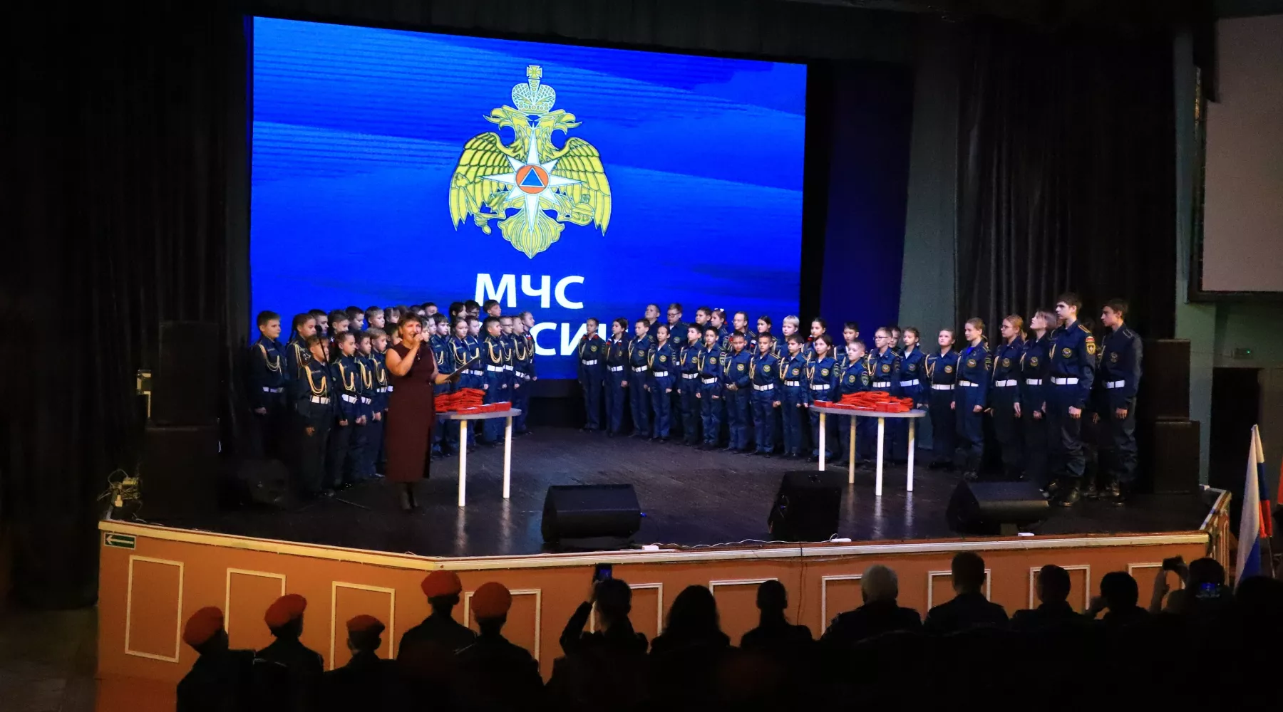 В Бийске кадетов приняли в классы МЧС