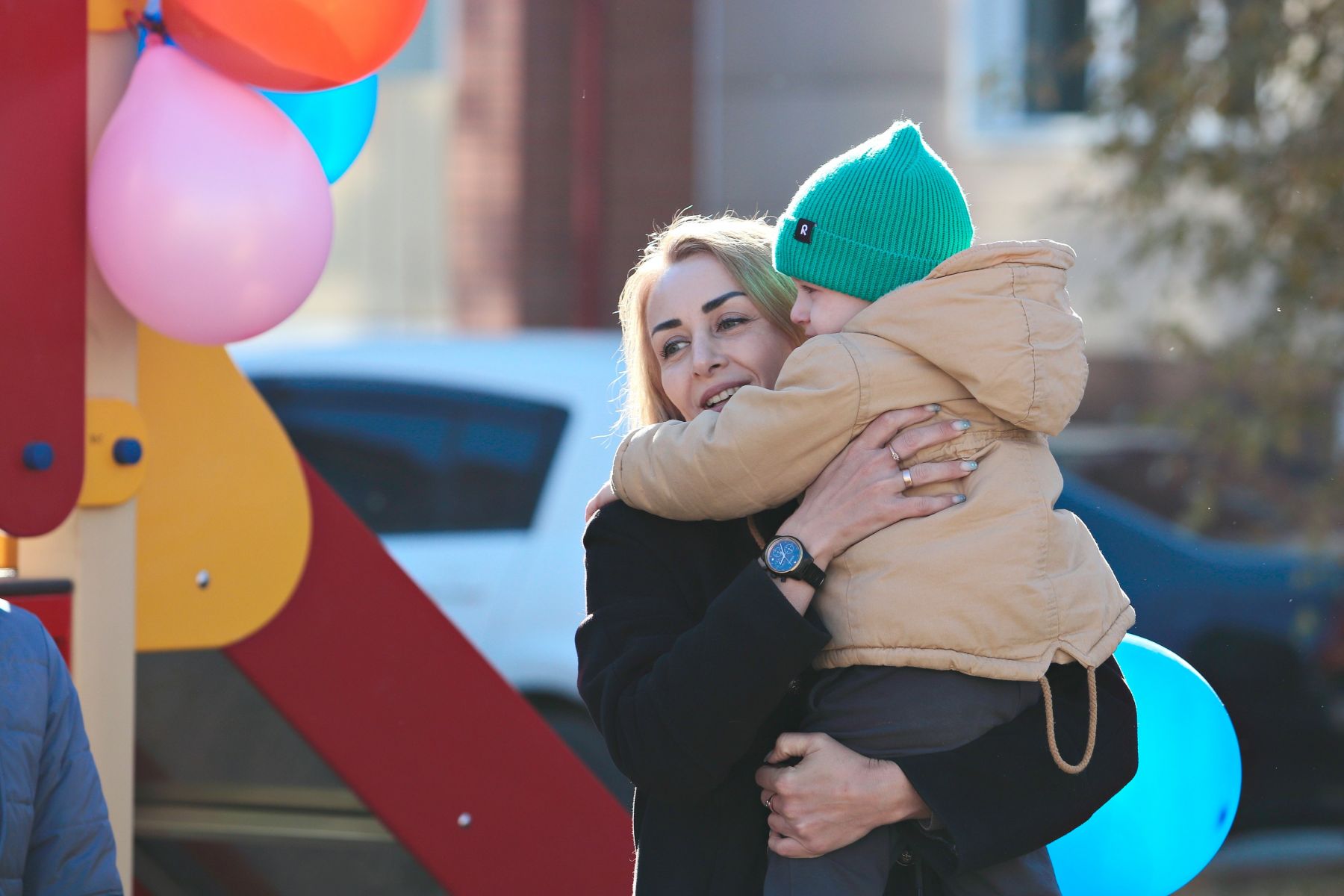 Открытие детской площадки.