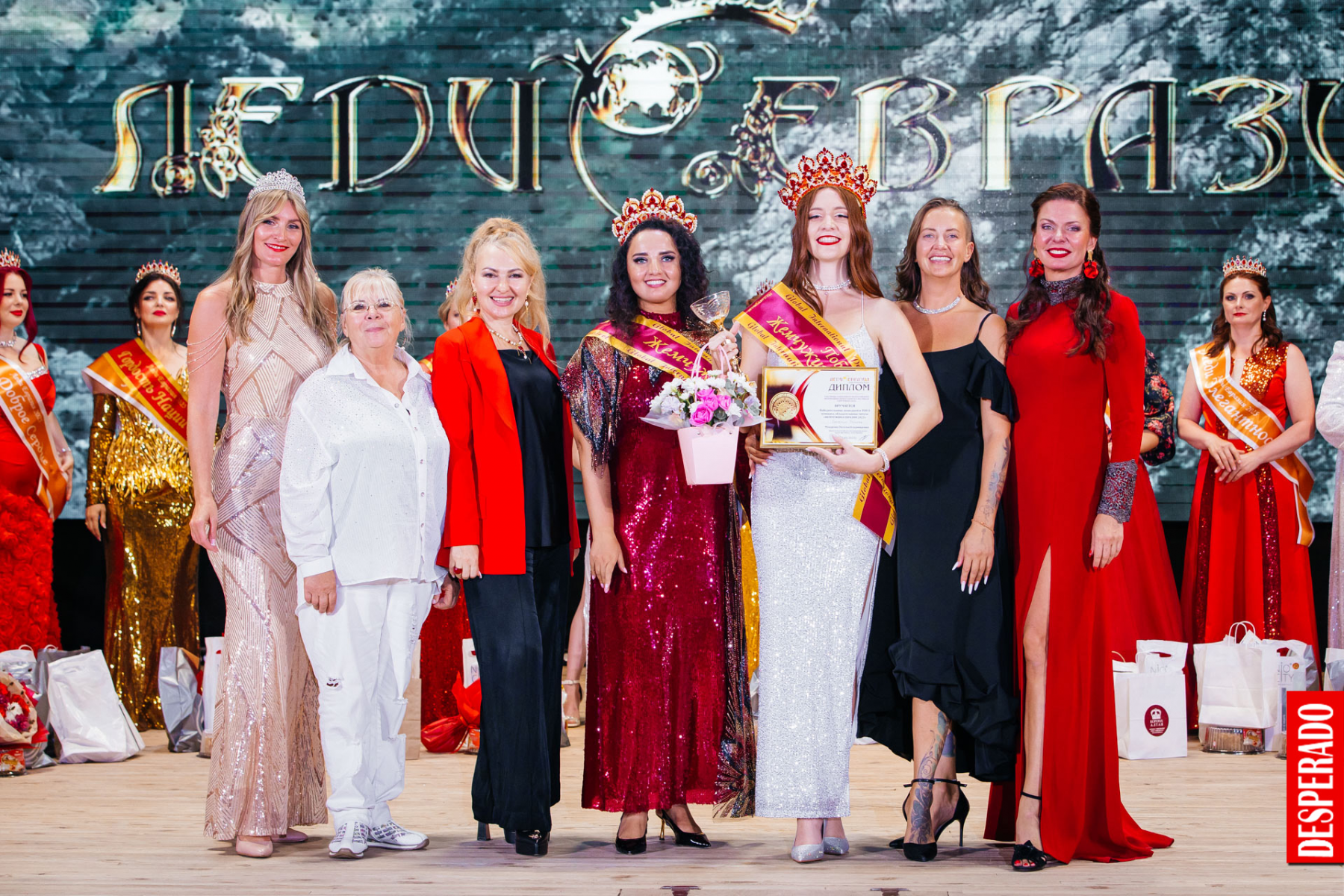 Бийчанка Екатерина Зайцева завоевала титул "Жемчужина Евразии 2025" на конкурсе красоты