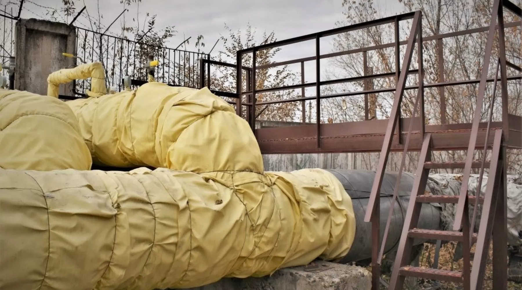 В 2025 году СГК реконструировала три тепловые камеры на теплосетях Бийска