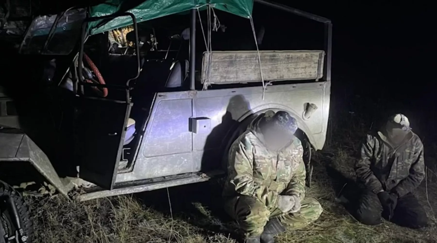 В Алтайском крае поймали с поличным браконьеров с мертвой косулей