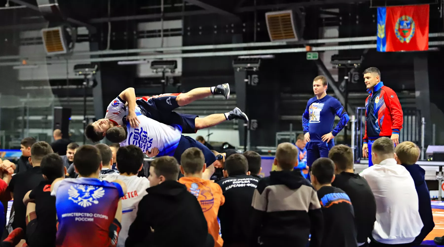 Мастер-класс по греко-римской борьбе.