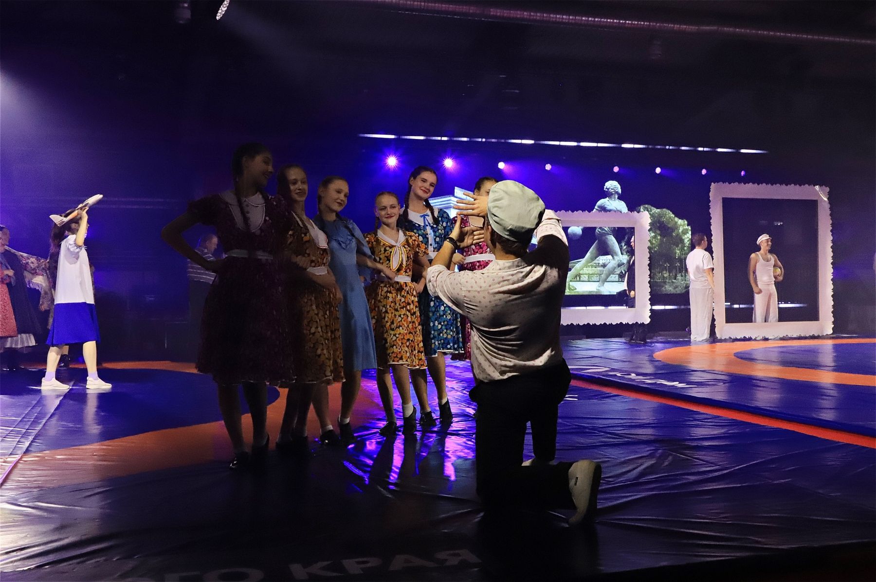 Выступление, посвященное "Дню народного единства" и церемонии открытия "Кубка Единства"