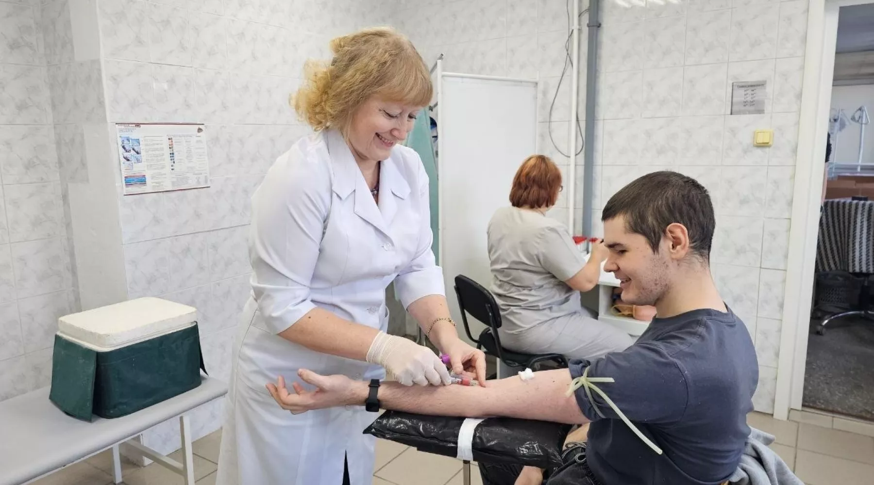 Диспансеризация. ЦГБ. Поликлиника. Анализ крови. Кровосдача