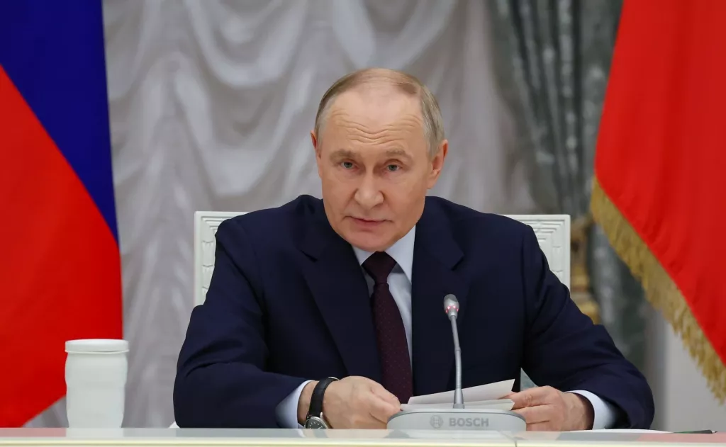 Путин: залог успеха России - в моральной силе, отваге и доблести - Информационный портал "Бийский рабочий", 09.05.2026