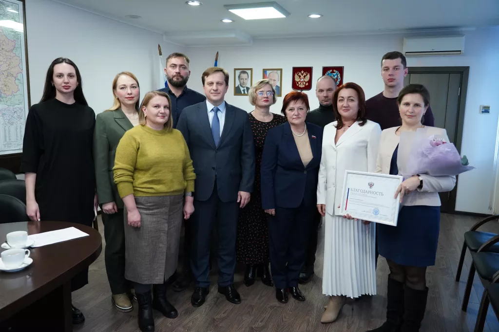 Алтайские врачи во время командировок в ЛНР приняли больше 10 тыс. человек - Информационный портал "Бийский рабочий", 18.11.2025