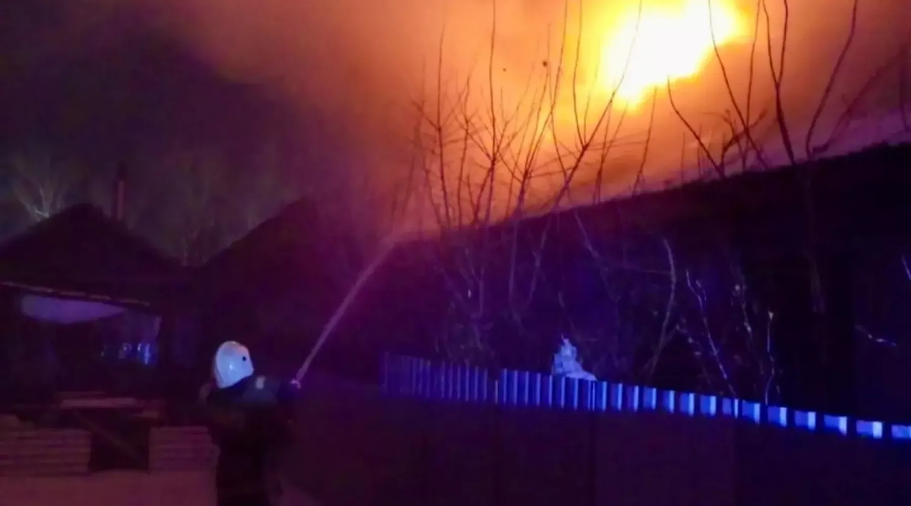 В Алтайском крае при пожаре в частном жилом доме погиб мужчина