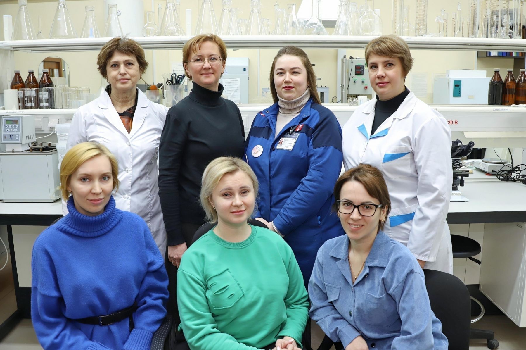 Коллектив лаборатории биоконверсии.