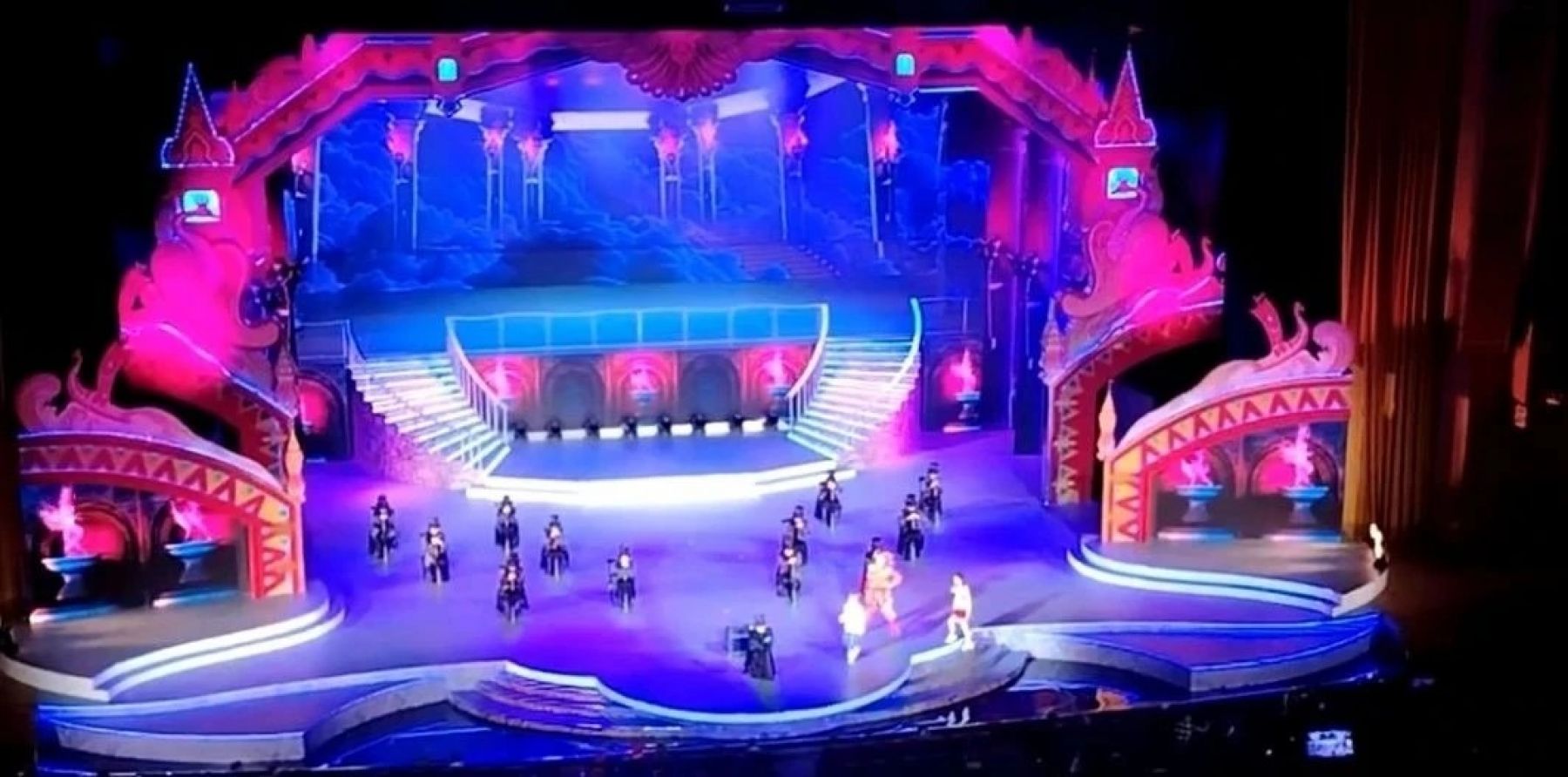 Школьники из Алтайского края побывали на Кремлевской новогодней елке