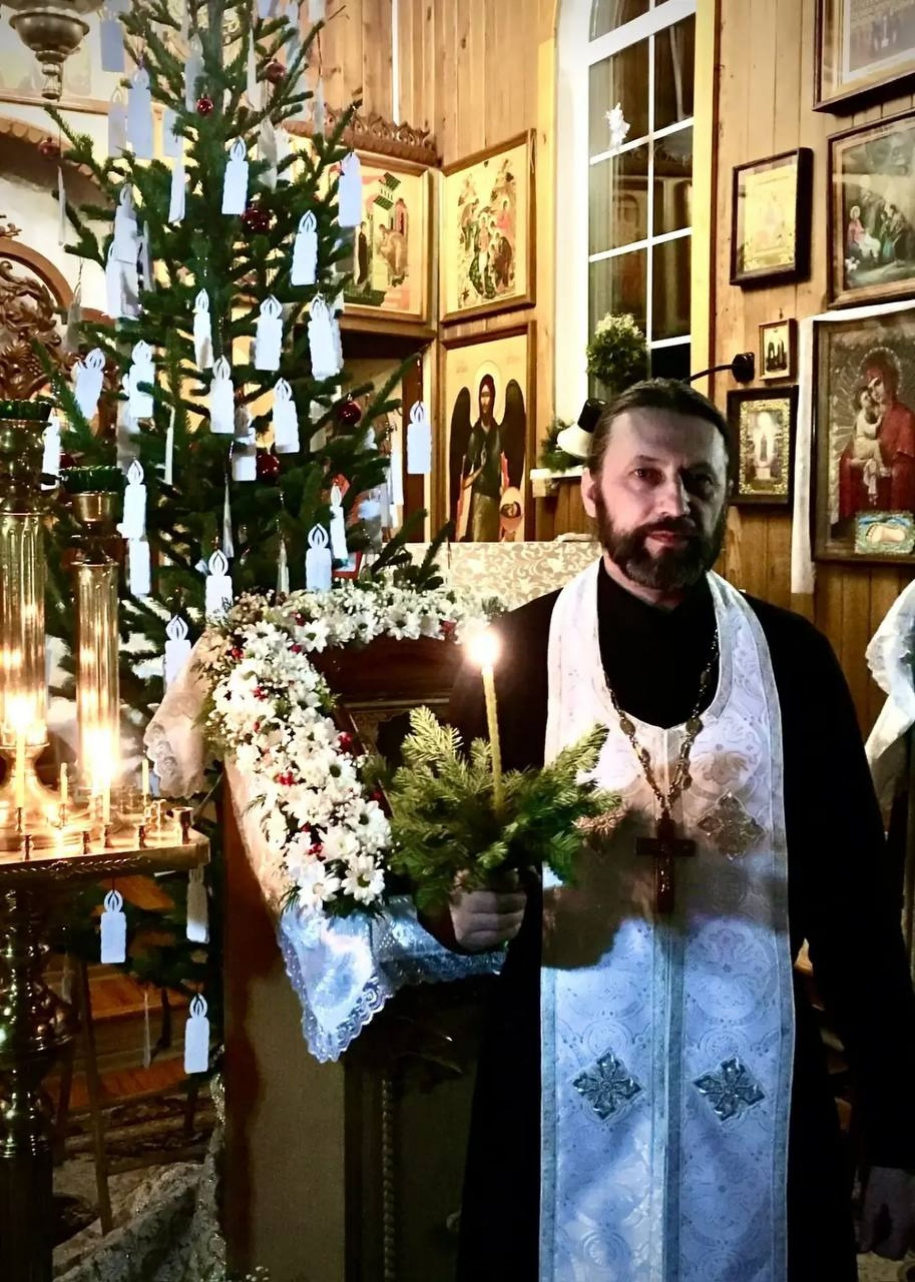 Дмитрий Харин, настоятель храма