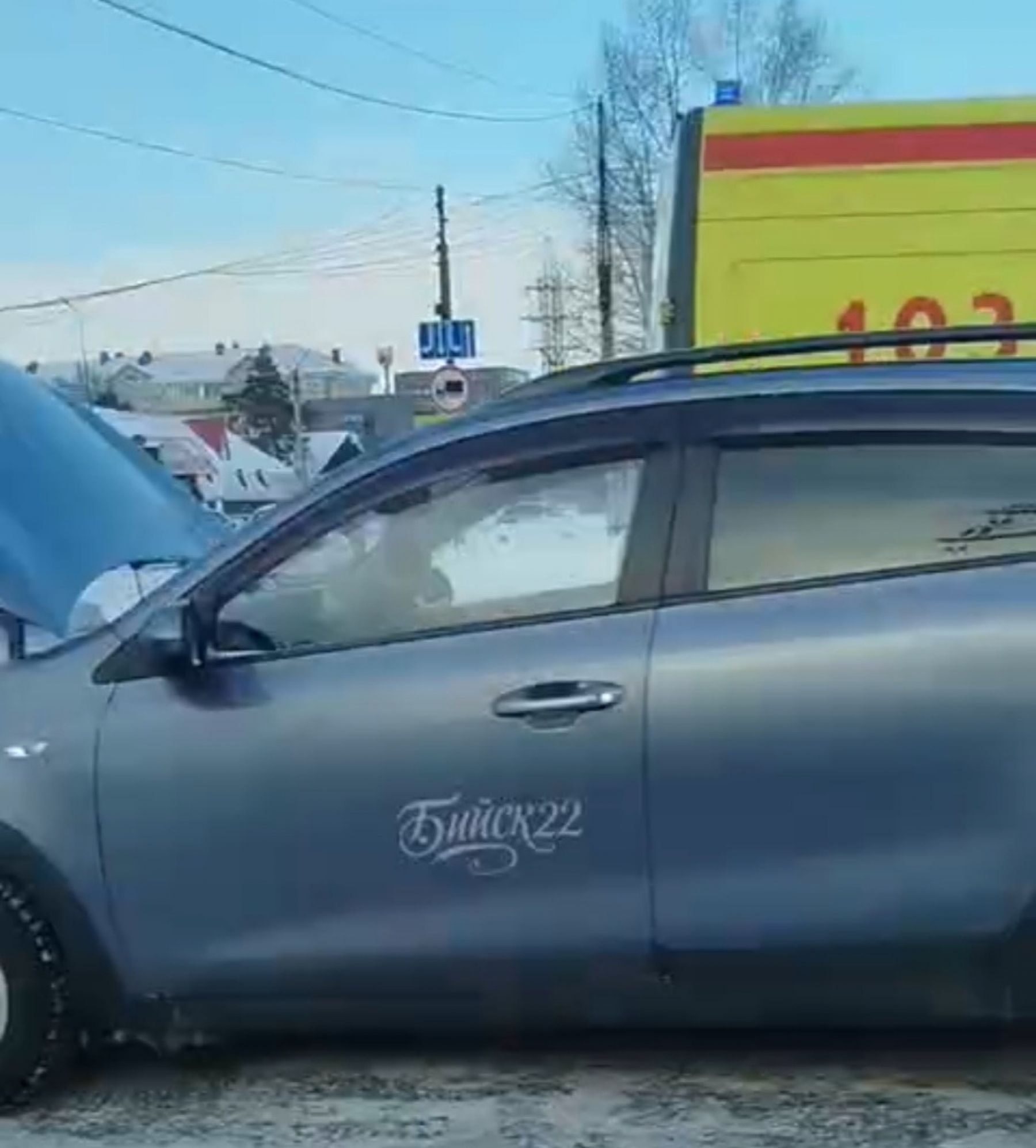 В Бийске на пересечении Васильева–Трофимова произошло ДТП