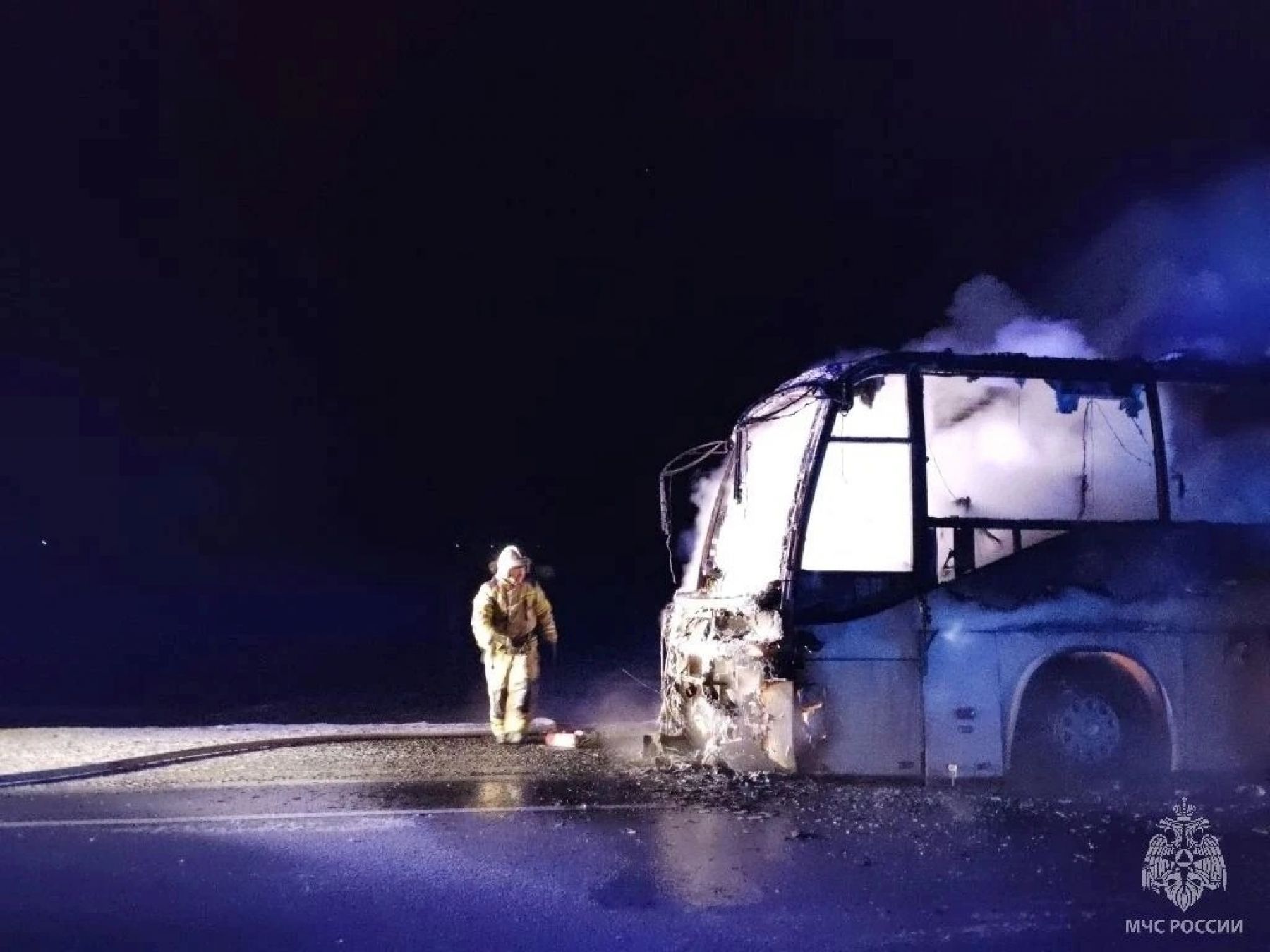 Загорелся автобус. Возгорание в автобусе 