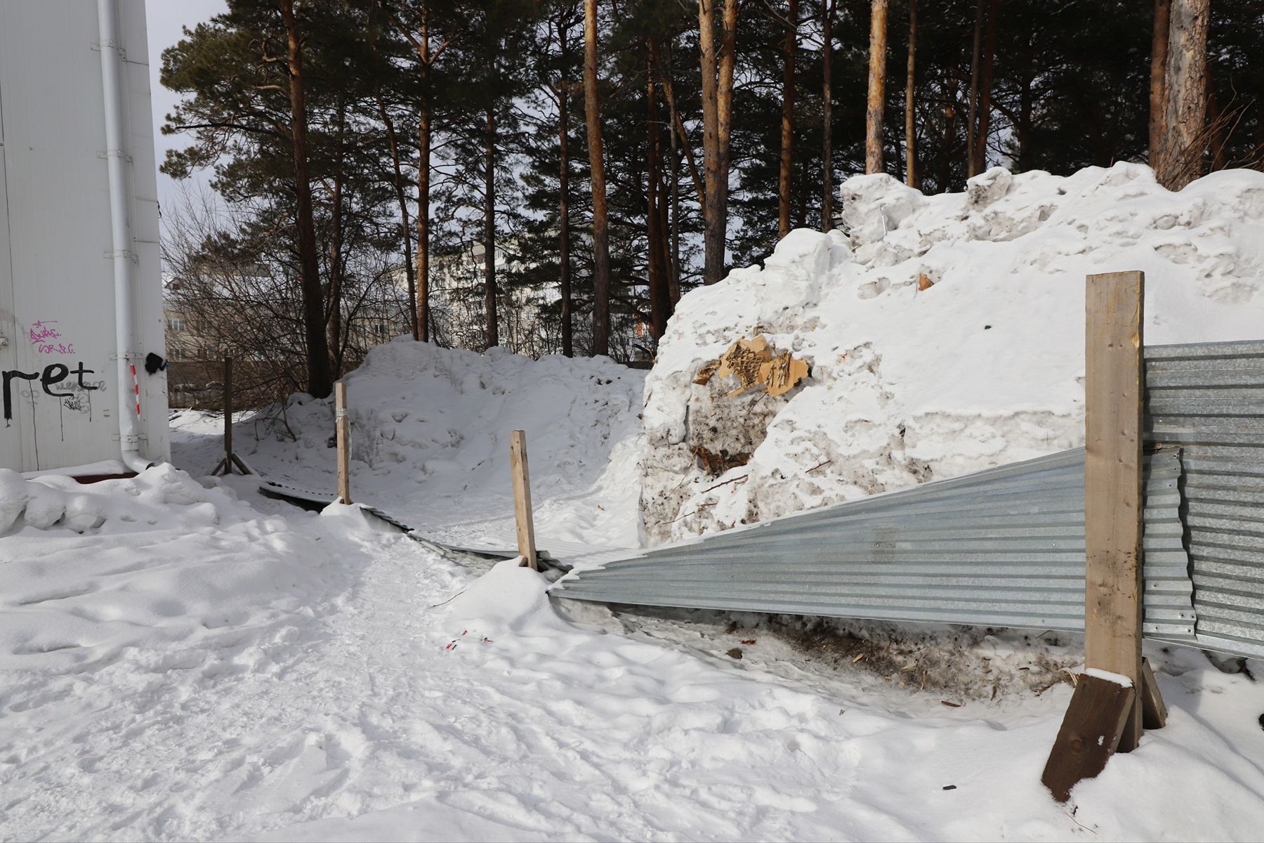 Дома на ул. Спекова после расселения. 