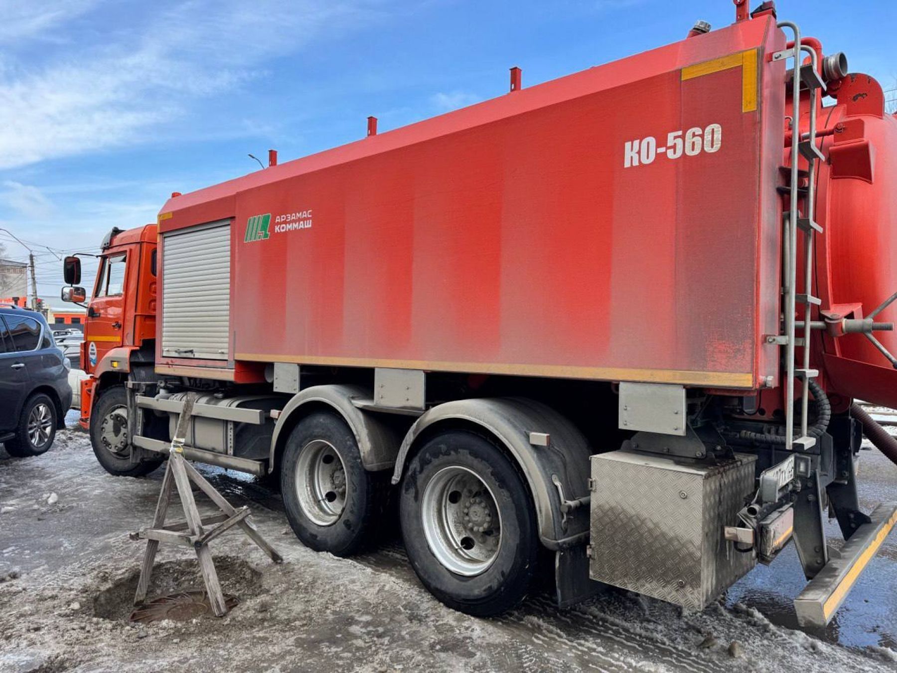 Откачка талых вод в Бийске 