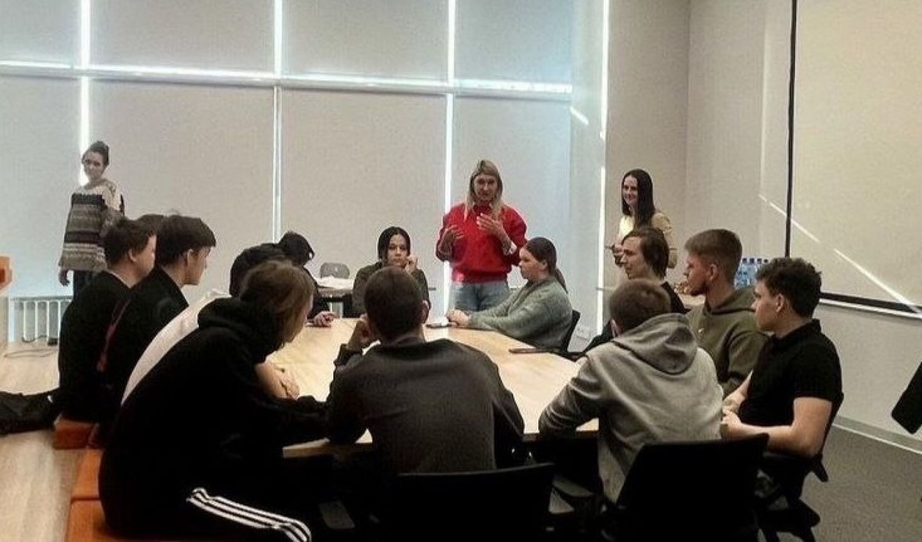 «Ростелеком» провел серию воркшопов для студентов Алтайского бизнес-колледжа