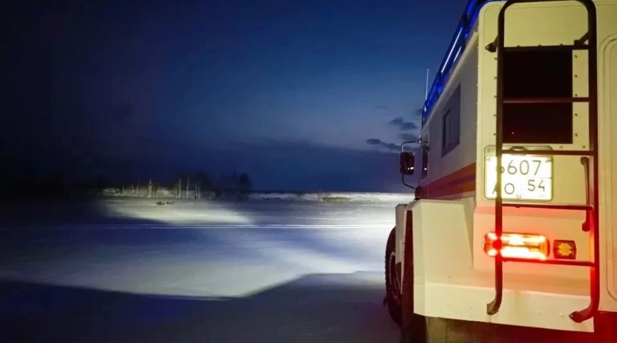 Ночью у границы с Алтайским краем спасли заблудившегося рыбака