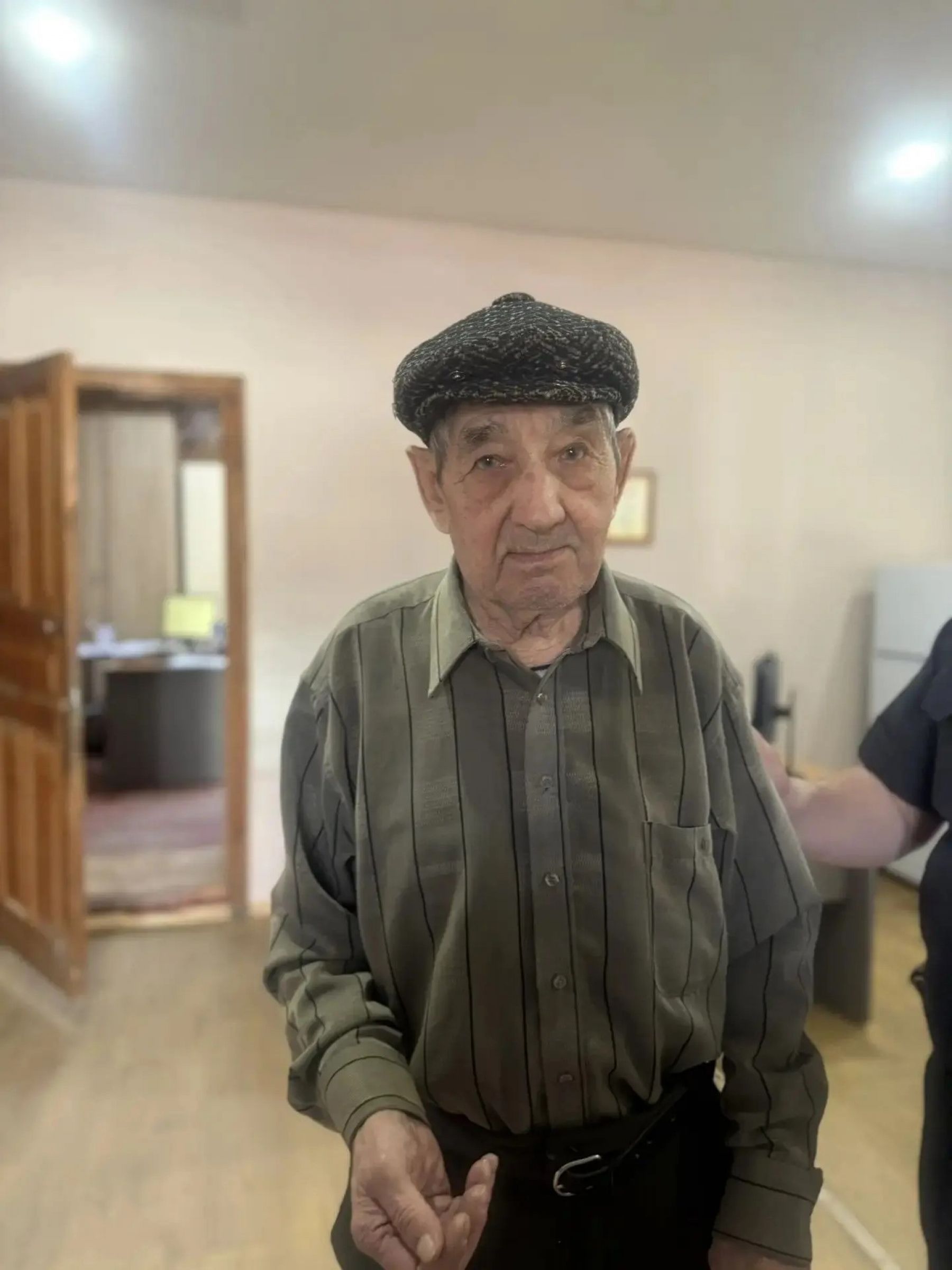 В Бийске полиция разыскивает родственников мужчины, обнаруженного в Заречье