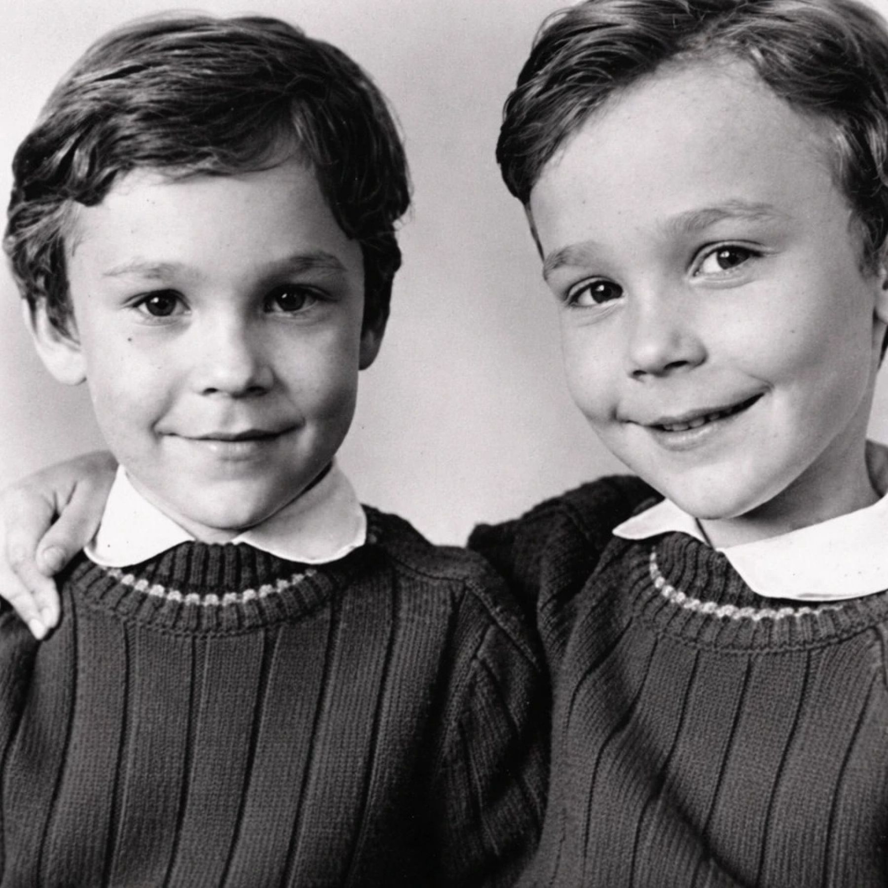 Братья Торсуевы показали редкие фото из семейного архива