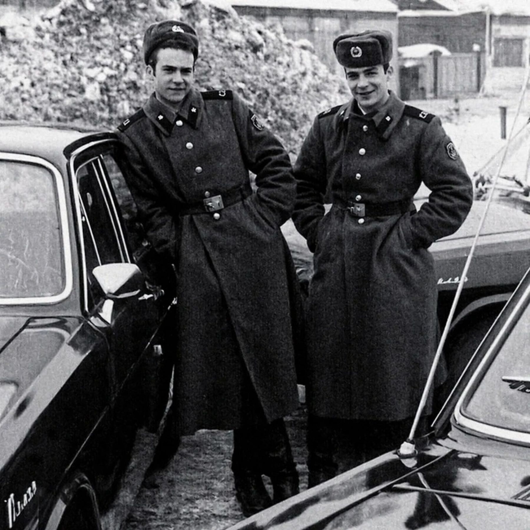 Братья Торсуевы показали редкие фото из семейного архива