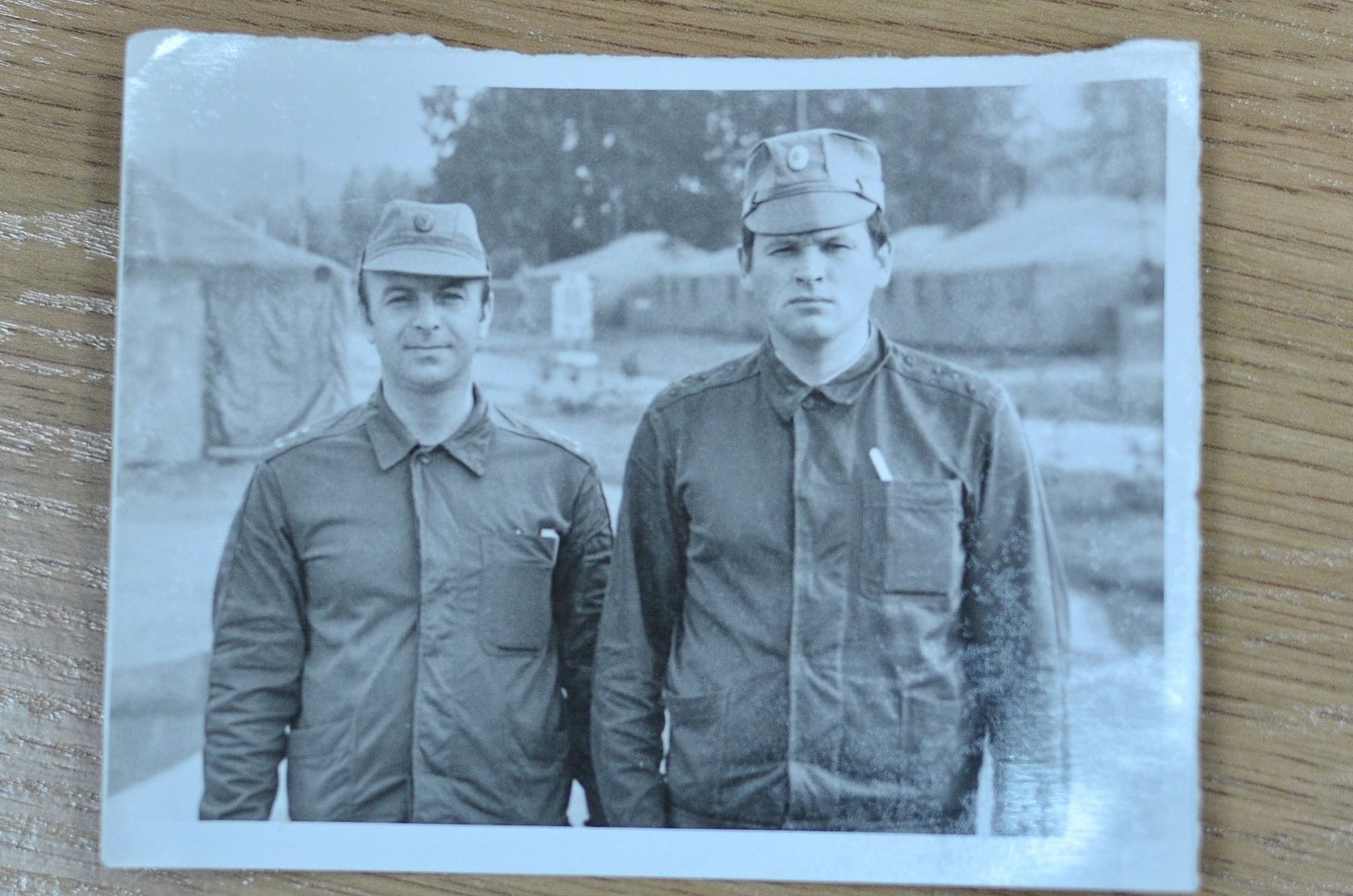 Виктор Дмитрук (слева) с коллегой из Бийска