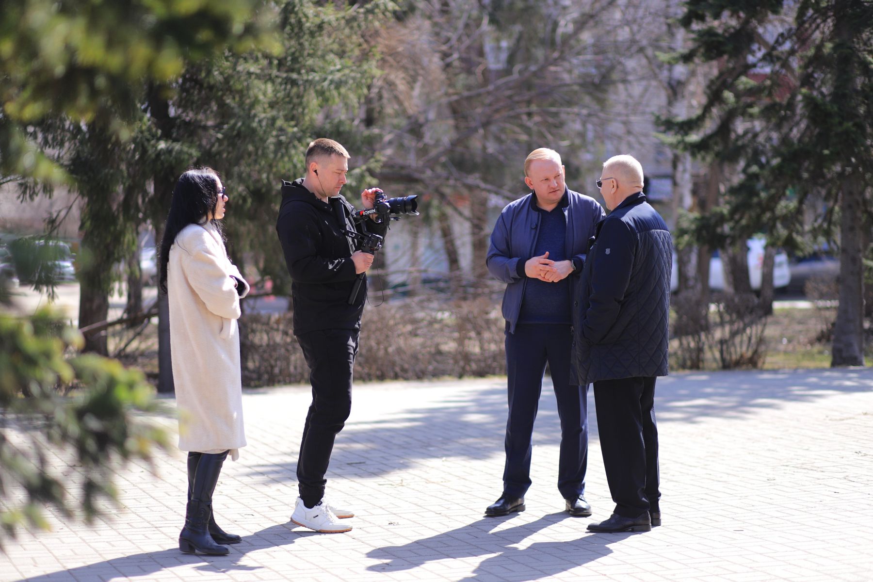 Программа "Абрамов спрашивает". 