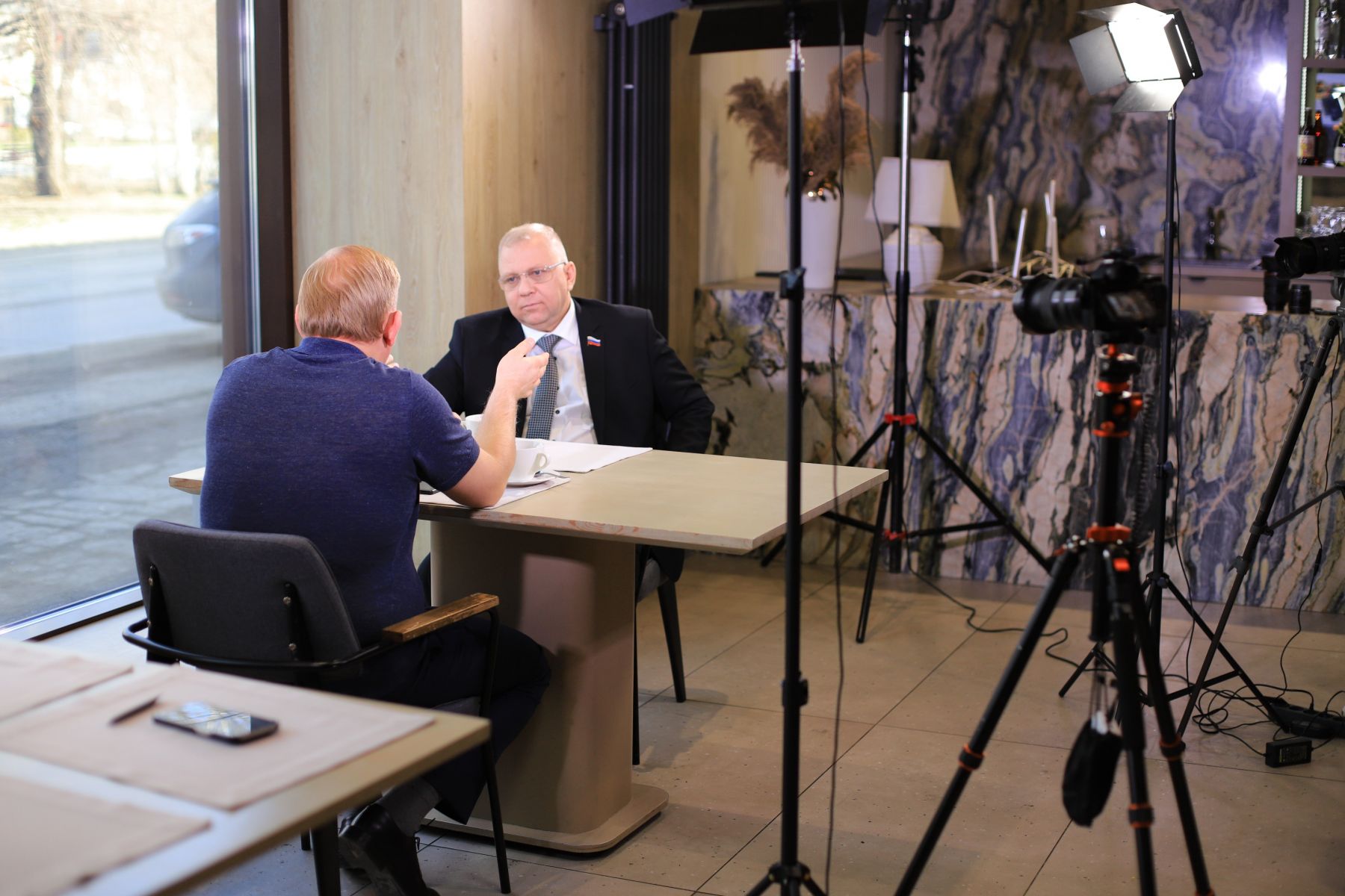 Программа "Абрамов спрашивает". 