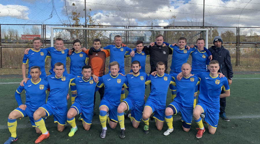 Спорт бийск рф футбол. Футбол Бийск. Спорт Бийск футбол. Алтайский футбол спорт Бийск. Футбольный клуб Бия.