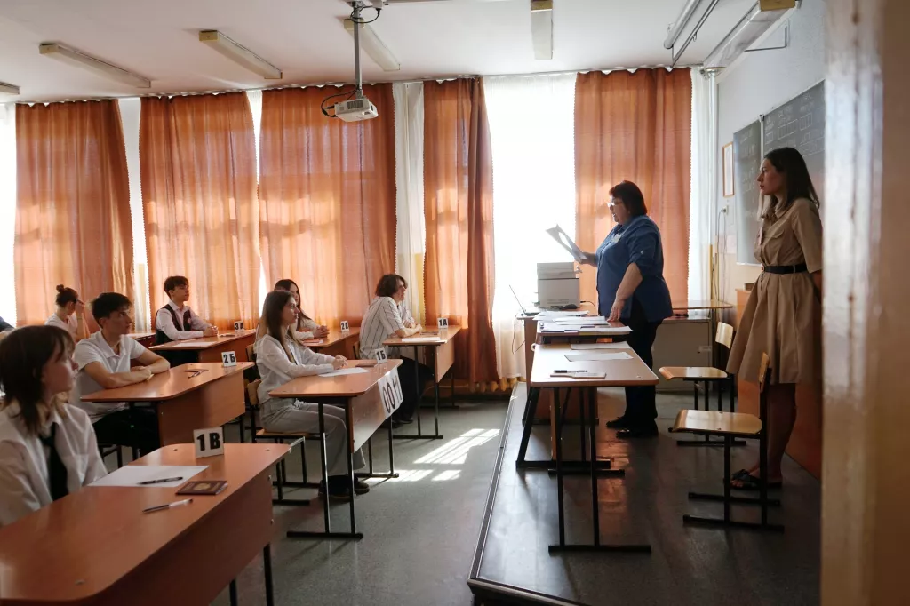 Более 300 выпускников смогли пересдать ЕГЭ на сто баллов - Информационный портал "Бийский рабочий", 18.07.2026