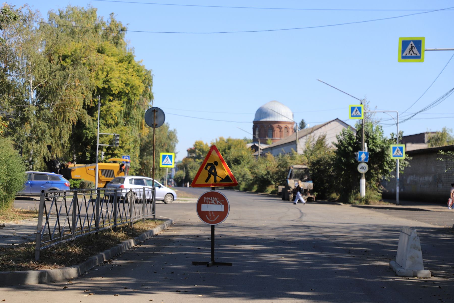 На ул. Красноармейской работы прошли на участке в 1,1 км. 
