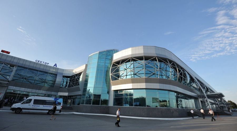 аэропорт толмачево сотрудники. агенты регистрации в аэропорту толмачево. работа в аэропорту толмачево новосибирск. фото армии 201 в толмачево. аэропорт толмачево покрышкин.