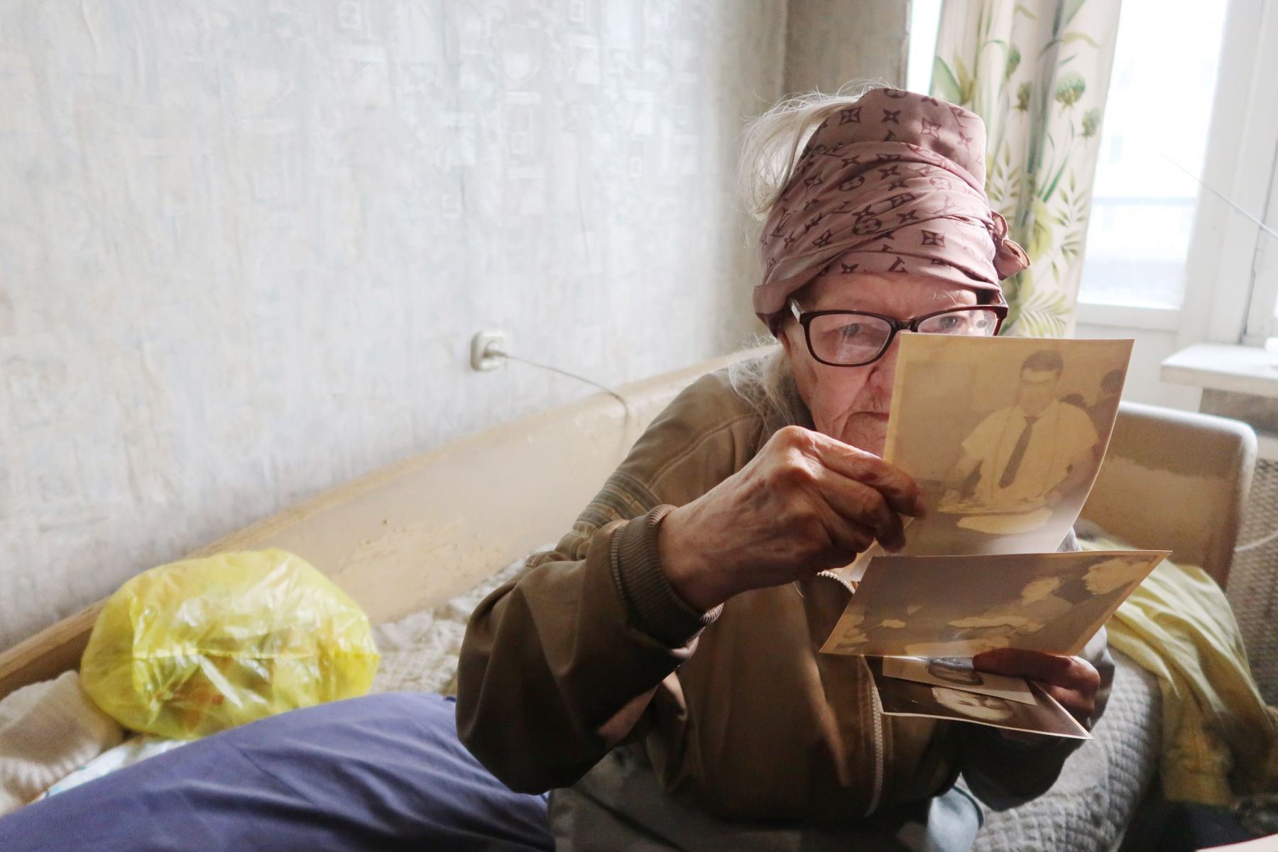 Все, что стало ее историей - она очень хорошо помнит
