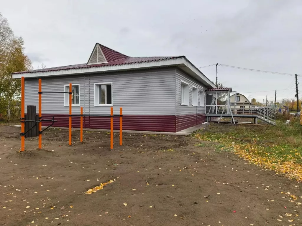 В поселке Фоминское ремонтируют здание, где разместится спортивный клуб - Информационный портал "Бийский рабочий", 15.10.2026