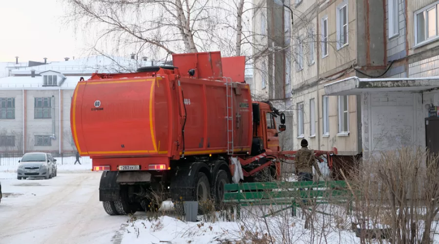 Тарифы на вывоз мусора снижены в двух зонах Алтайского края 