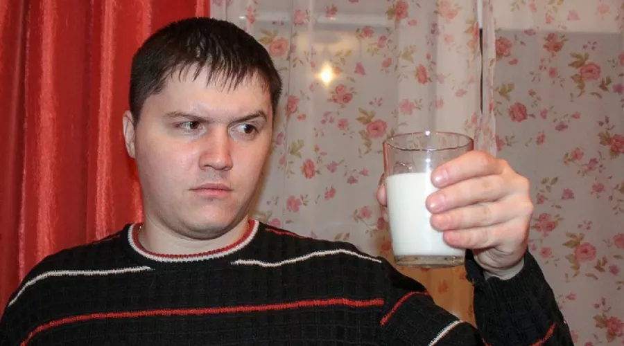 Более 300 кг молочной продукции сняли с продажи в Алтайском крае