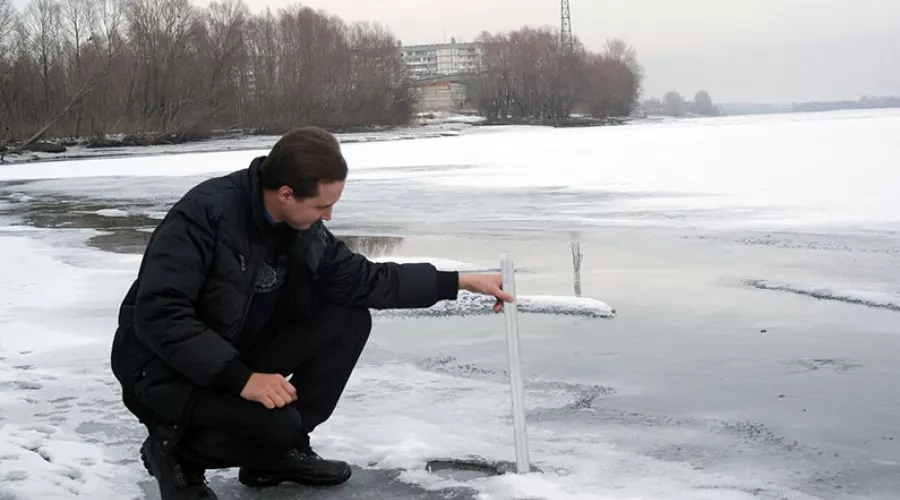 Акция «Безопасный лед» проходит в Бийске 