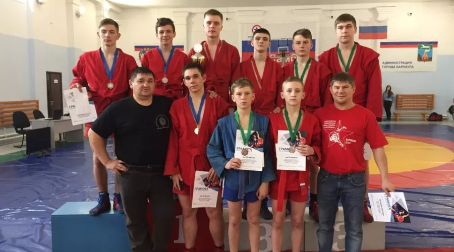 Бийский самбист Антон Павленко получил спецприз на турнире в Барнауле 
