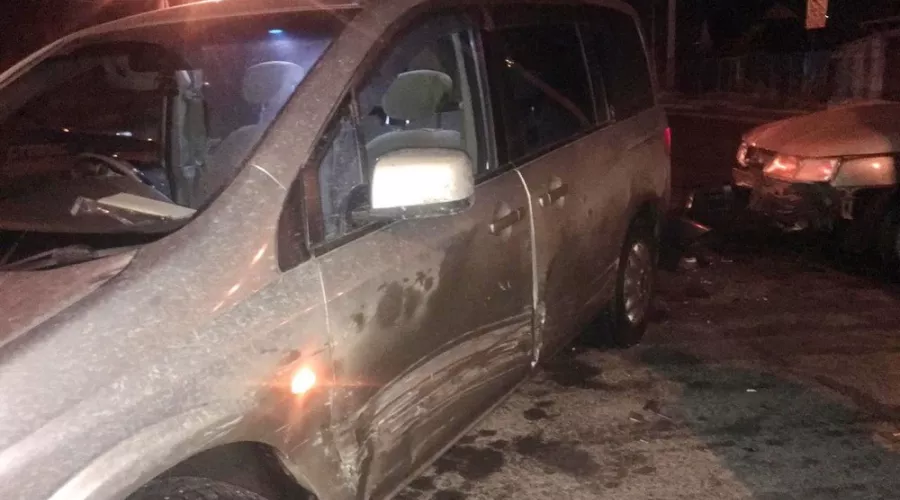 Полоса невезения: водитель такси дважды в день попал в аварию 