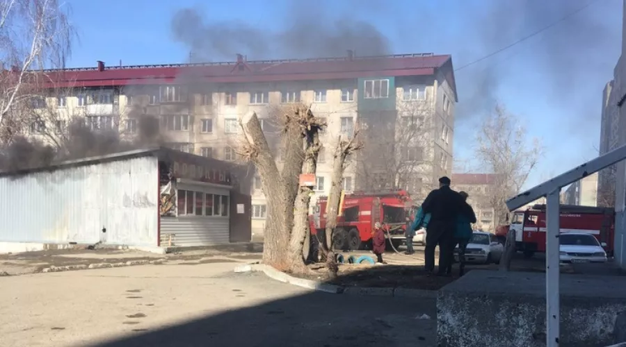 Пожар в продуктовом магазине произошел 23 марта в Бийске 